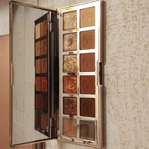Patrick Ta eyeshadow palette Major Dimensions 2